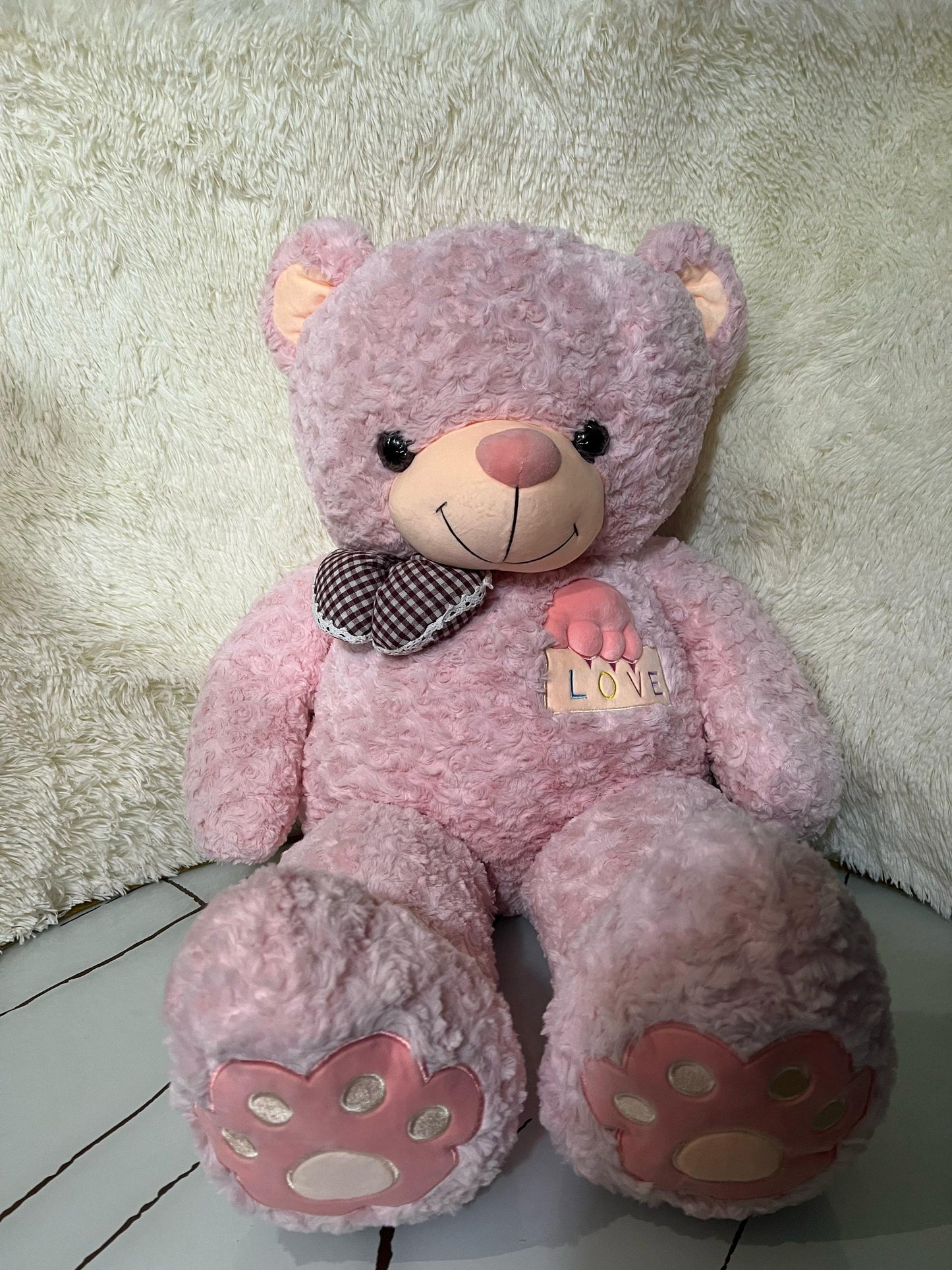 Peluche avec nue-papillon 1m