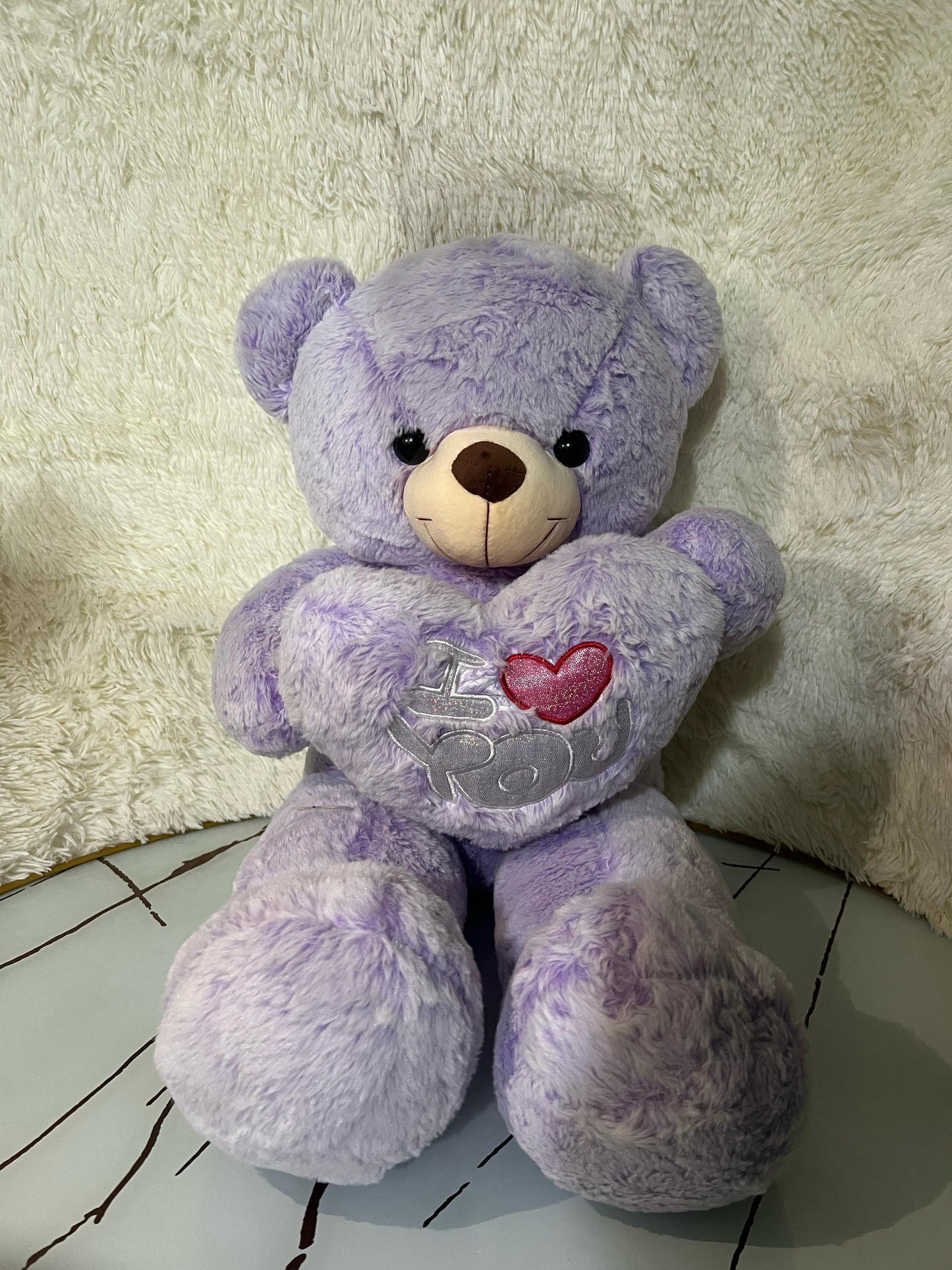 Peluche tenant un cœur 80cm